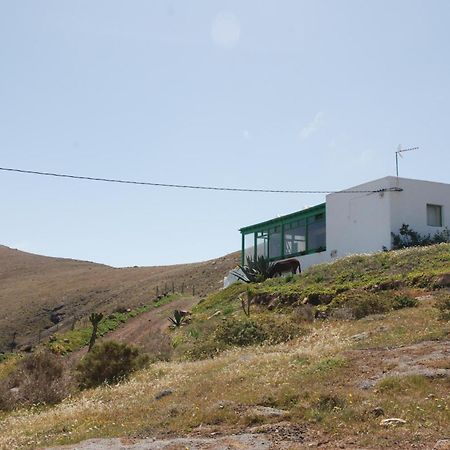 Villa El Perinqué Femés Exterior foto