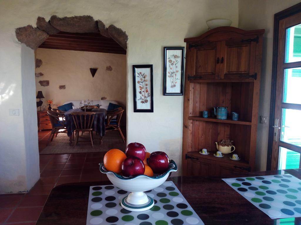 Villa El Perinqué Femés Exterior foto